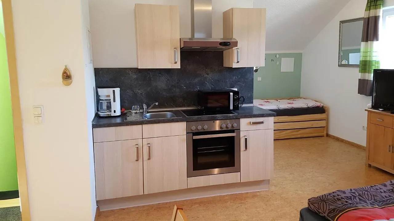 Ferienwohnung Robl Roetz Apartment